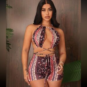 Floral print cross cross backless halter top and shorts